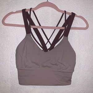 sports bra